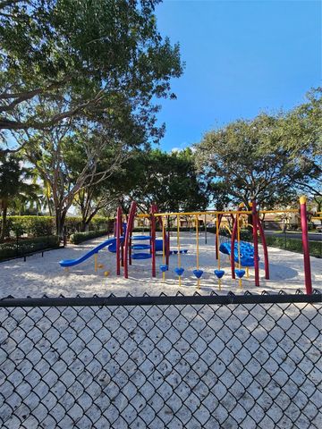 1498 Barcelona Way 3-21, Fort Lauderdale, FL 33327