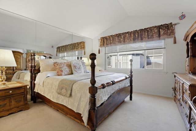 46 Mariners Cir, San Rafael, CA 94903