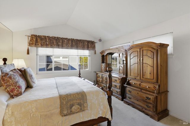 46 Mariners Cir, San Rafael, CA 94903