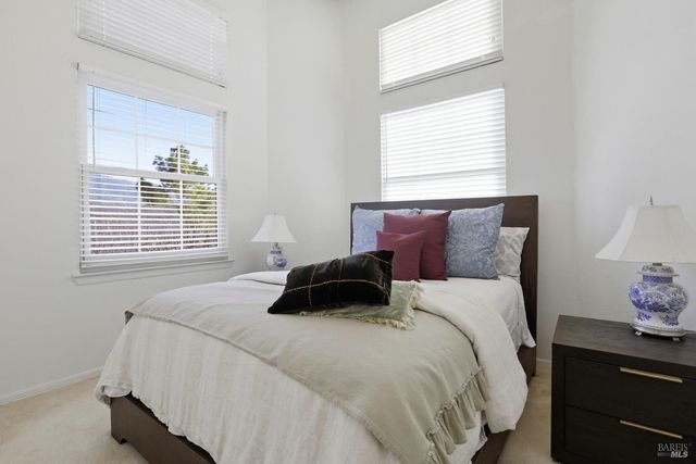 46 Mariners Cir, San Rafael, CA 94903