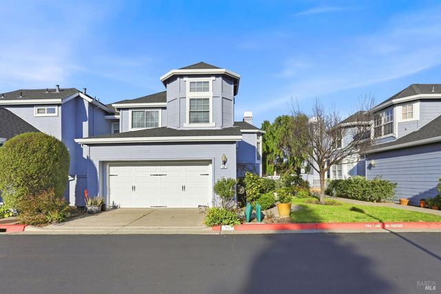46 Mariners Cir, San Rafael, CA 94903