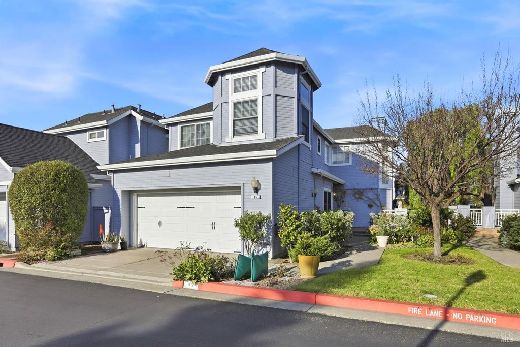 46 Mariners Cir, San Rafael, CA 94903