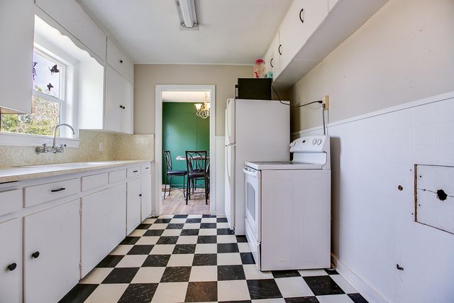 1912 Webster Street, San Angelo, TX 76901