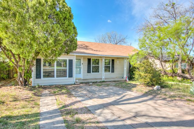 1912 Webster Street, San Angelo, TX 76901
