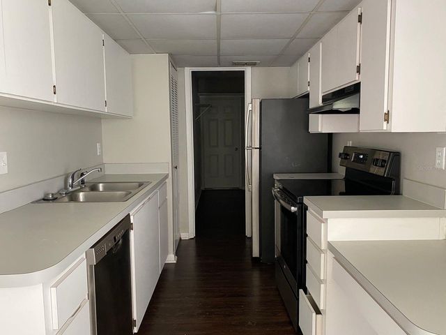 2858 SW 39TH AVENUE, Gainesville, FL 32608