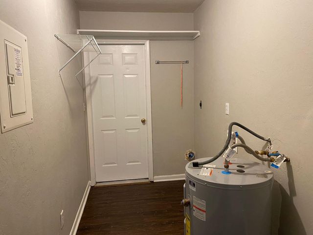 2858 SW 39TH AVENUE, Gainesville, FL 32608