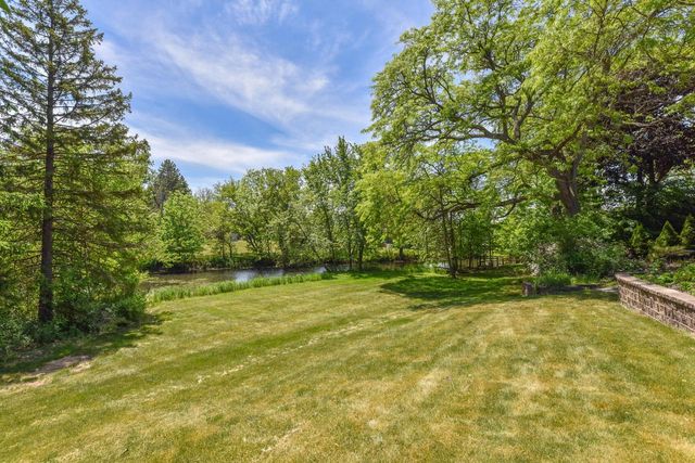 3540 Goetz DRIVE, Brookfield, WI 53005