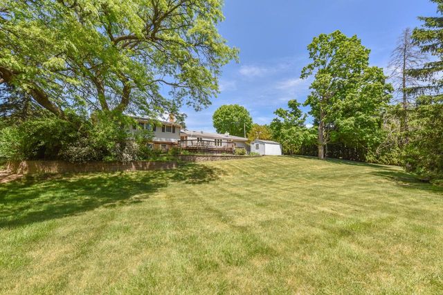 3540 Goetz DRIVE, Brookfield, WI 53005