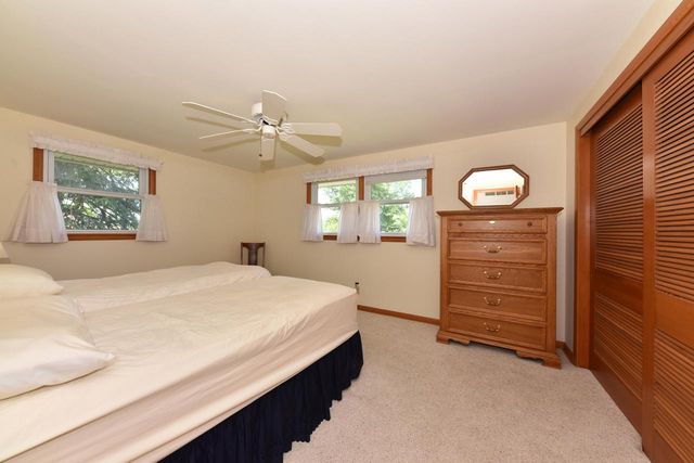 3540 Goetz DRIVE, Brookfield, WI 53005