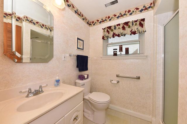 3540 Goetz DRIVE, Brookfield, WI 53005