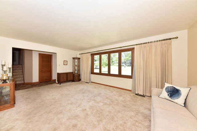 3540 Goetz DRIVE, Brookfield, WI 53005