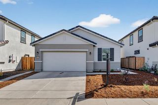 10196 N Solvita Way, Elk Grove, CA 95757