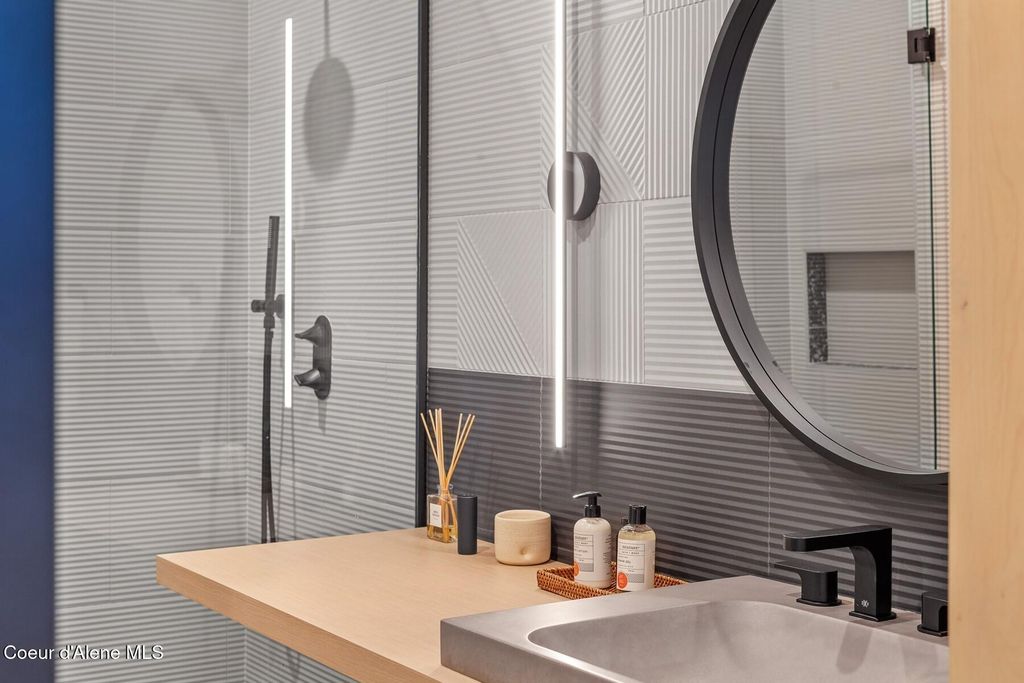 810 E Lakeside Ave, Coeur d'Alene, ID 83814 photo 33