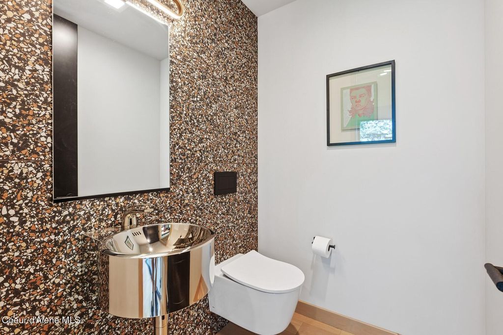 810 E Lakeside Ave, Coeur d'Alene, ID 83814 photo 46