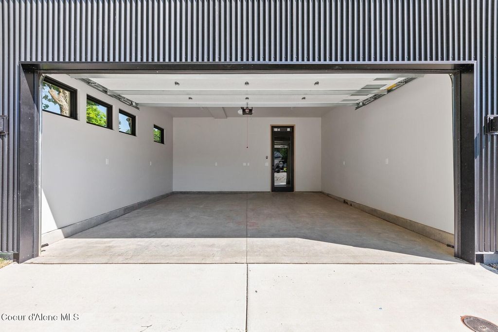 810 E Lakeside Ave, Coeur d'Alene, ID 83814 photo 52