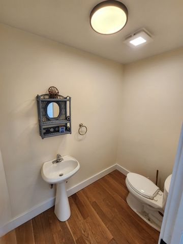 440 Deer Creek Rd, Linden, TN 37096