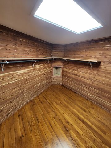 440 Deer Creek Rd, Linden, TN 37096