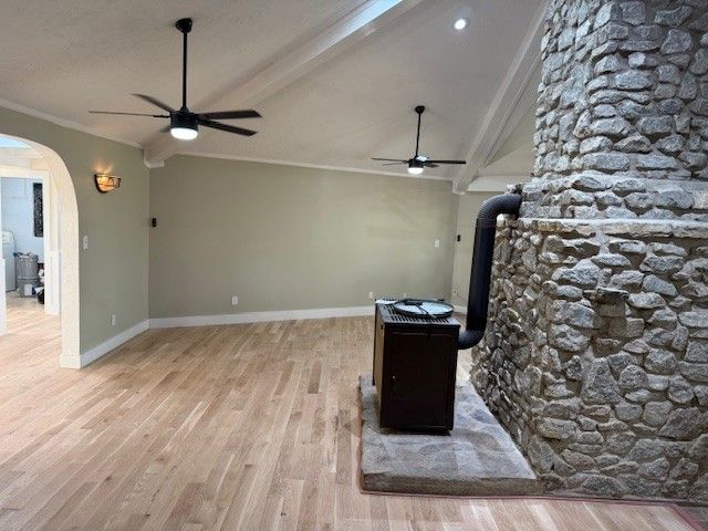 440 Deer Creek Rd, Linden, TN 37096