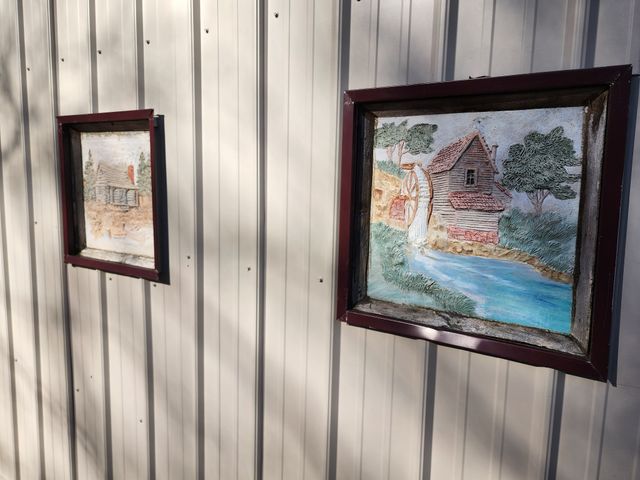 440 Deer Creek Rd, Linden, TN 37096