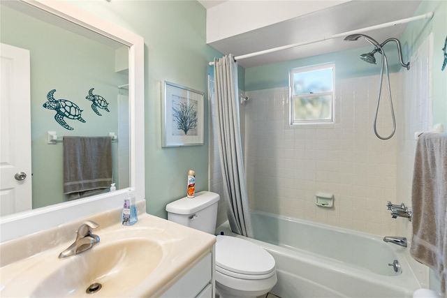 676 PARK CIRCLE, Bradenton, FL 34207