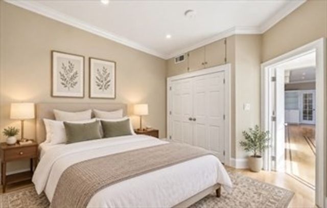 53 Garden 4, Boston, MA 02114
