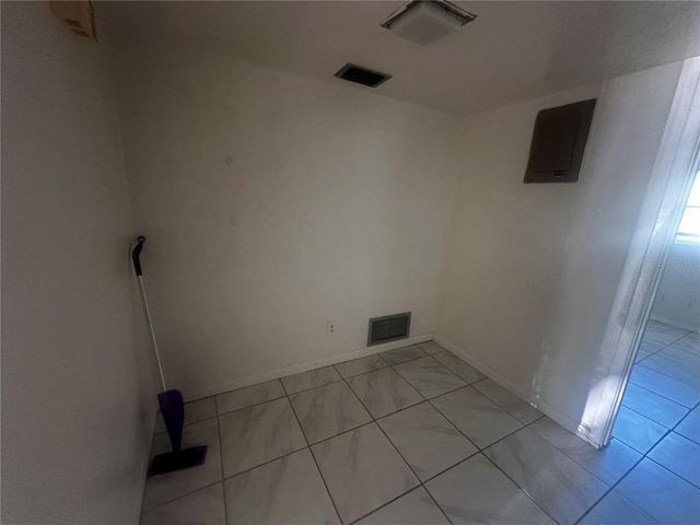 1315 SE SILVER SPRINGS PLACE 4, Ocala, FL 34471