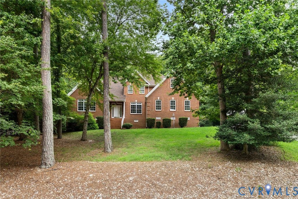 8218 Macandrew Pl, Chesterfield, VA 23838