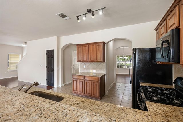 3825 Carbondale Ave, Austin, TX 78744