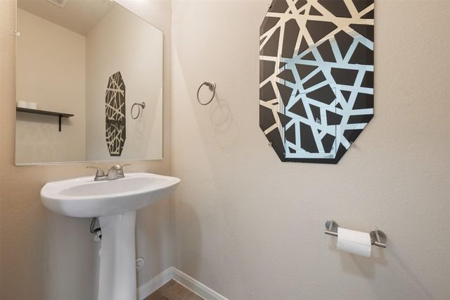 3825 Carbondale Ave, Austin, TX 78744