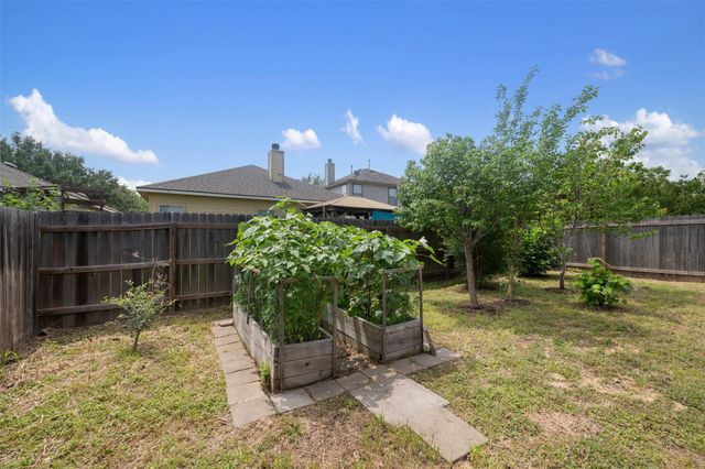 3825 Carbondale Ave, Austin, TX 78744