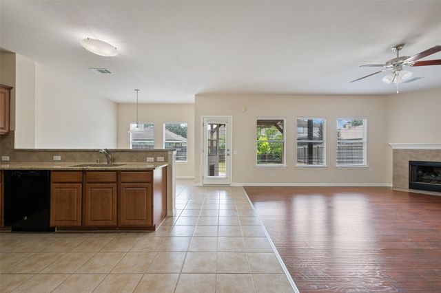 3825 Carbondale Ave, Austin, TX 78744