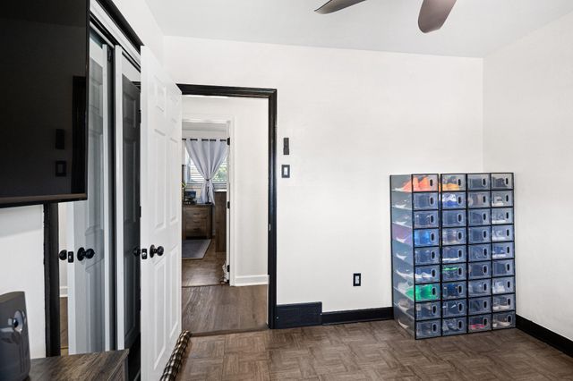 305 CECELIA DR, Blackwood, NJ 08012