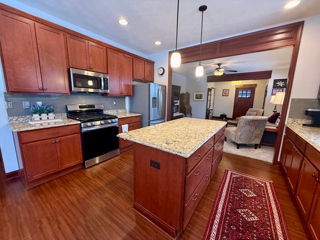 1457 Tewsbury Street, Valparaiso, IN 46385