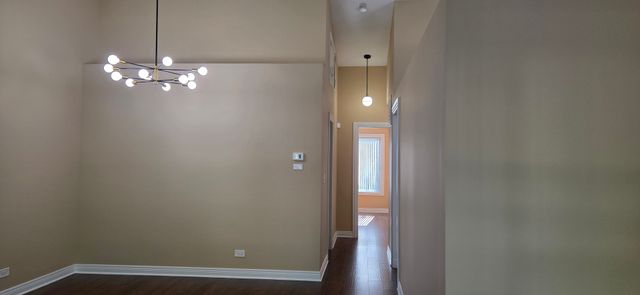 792 Trinity Court, Carol Stream, IL 60188