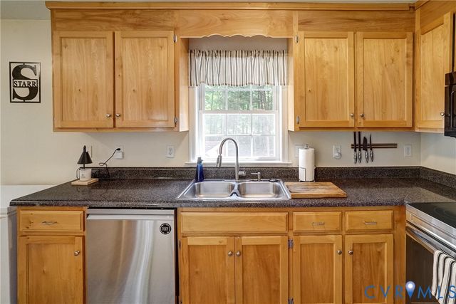 10601 Poachers Run, Chesterfield, VA 23832