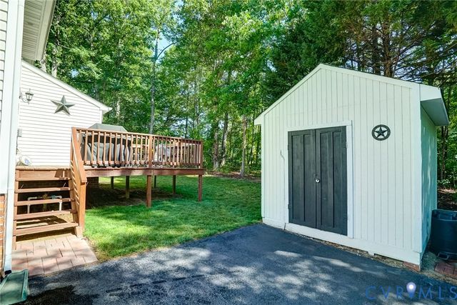 10601 Poachers Run, Chesterfield, VA 23832
