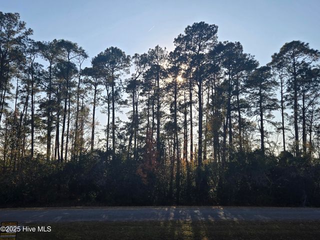 107 Argosy Drive, New Bern, NC 28560