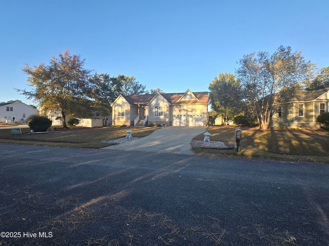 107 Argosy Drive, New Bern, NC 28560