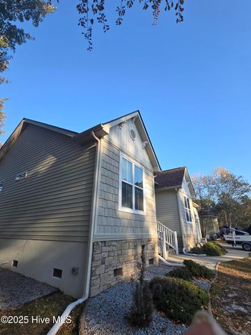 107 Argosy Drive, New Bern, NC 28560