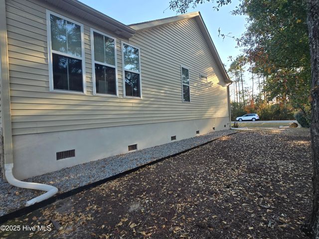 107 Argosy Drive, New Bern, NC 28560