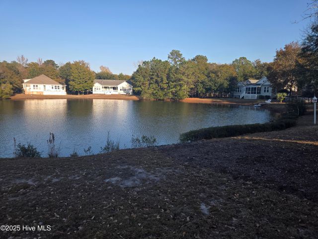 107 Argosy Drive, New Bern, NC 28560