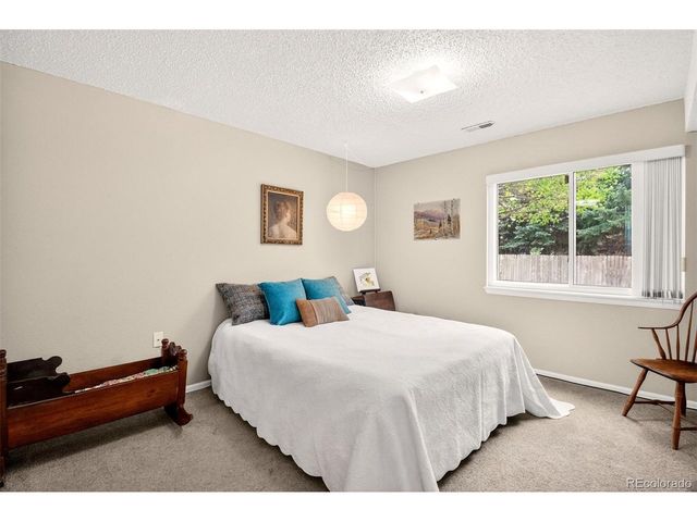 3427 Trenary Ln, Colorado Springs, CO 80918