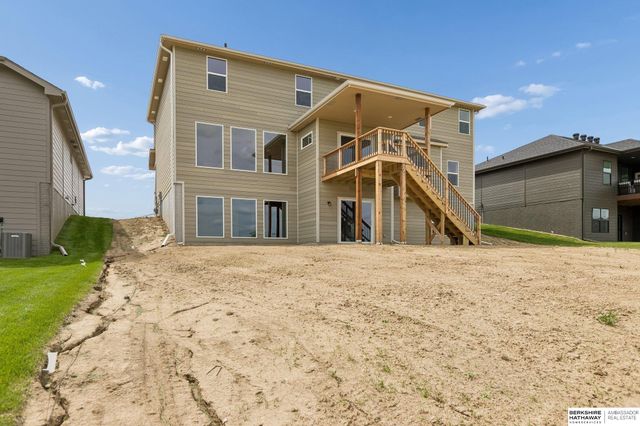 6125 S 215 Circle, Elkhorn, NE 68022