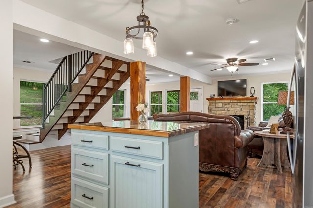 236 Sharon Terrace, Hot Springs, AR 71913