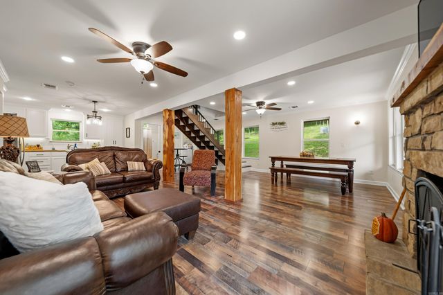 236 Sharon Terrace, Hot Springs, AR 71913