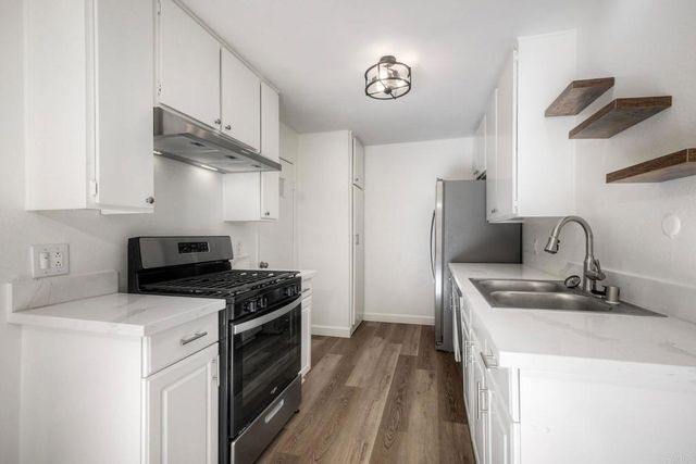 1134 Madera Lane, Vista, CA 92084