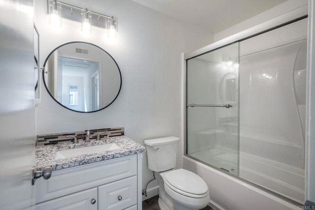 1134 Madera Lane, Vista, CA 92084