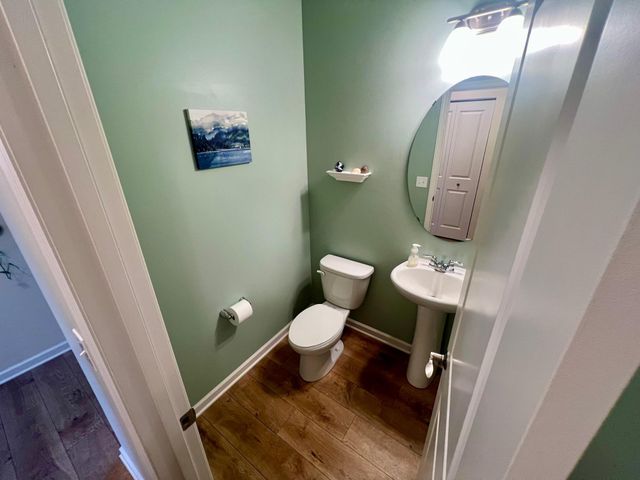 5076 151st Street W, Apple Valley, MN 55124
