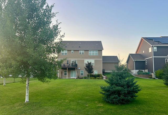 5076 151st Street W, Apple Valley, MN 55124