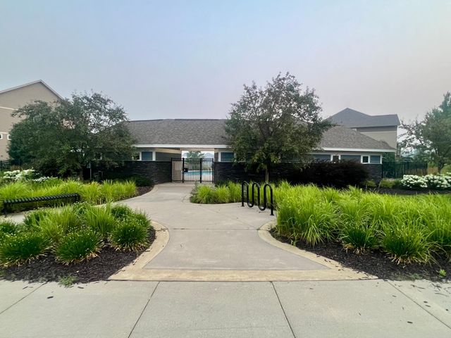 5076 151st Street W, Apple Valley, MN 55124